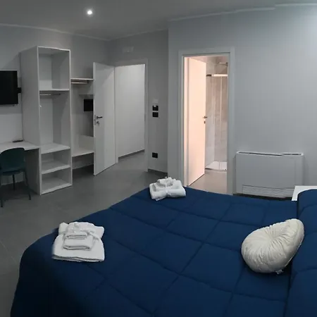 Guest house One Frascineto